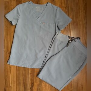 FIGS jogger set - dusty blue 🩵